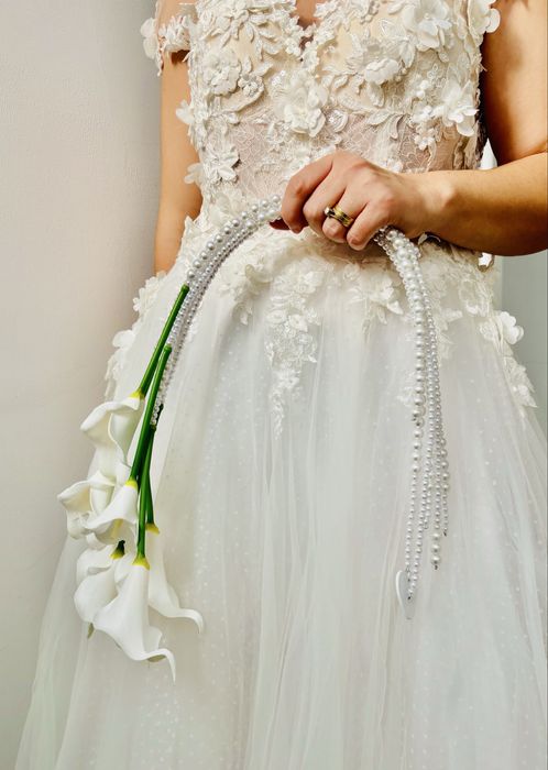 Buchet mireasa  Handmade din Flori Calla si Perle