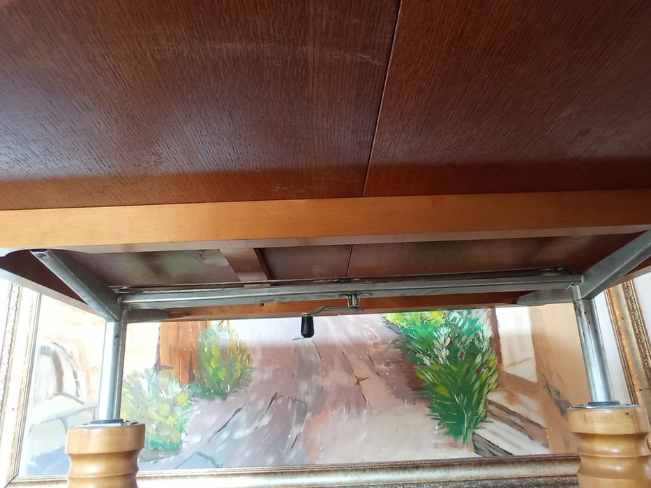 Продам стол большой