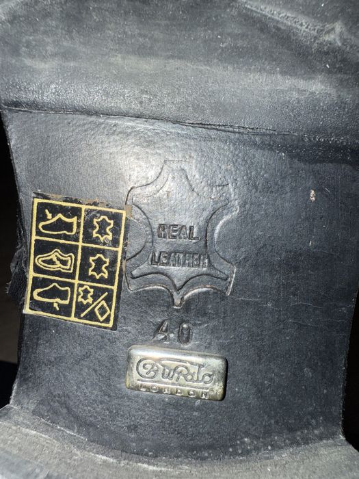 Дамски ботиши Buffalo