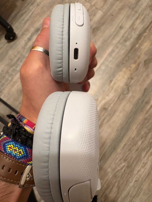 Безжични слушалки Sony WH-CH510