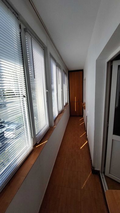 Persoana fizica, inchiriez apartament cu 4 camere etaj 1, situat in zona Pacurari (semafor Lukoil)