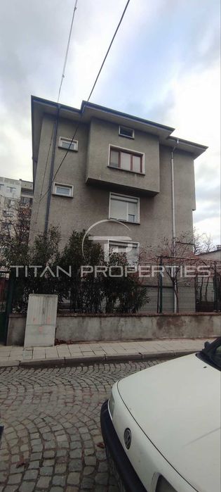 Продава се Етаж от къща в Пловдив, Изгрев - 108 кв.м за 1038 €/кв.м - Снимка #9