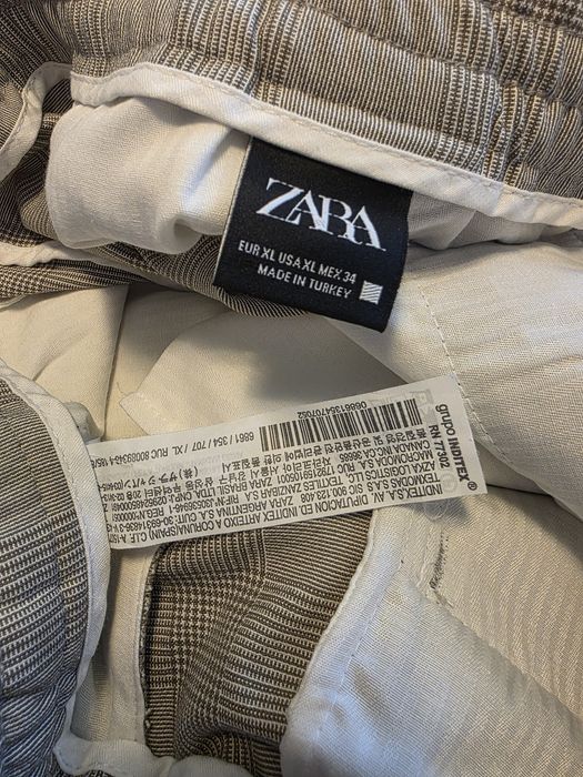 Pantaloni Casual Zara