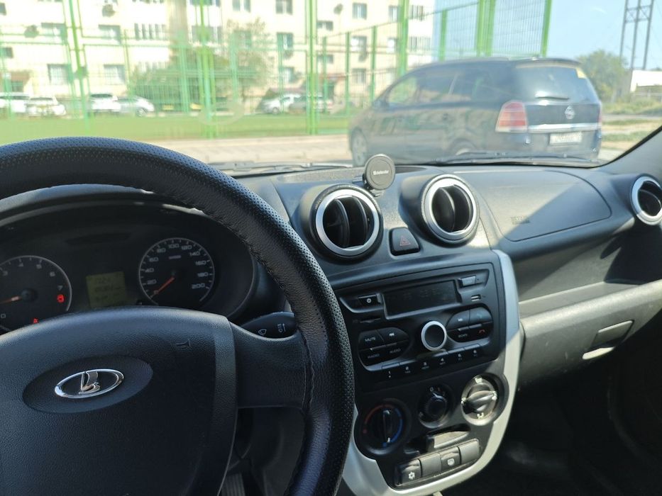 Продается автомобиль