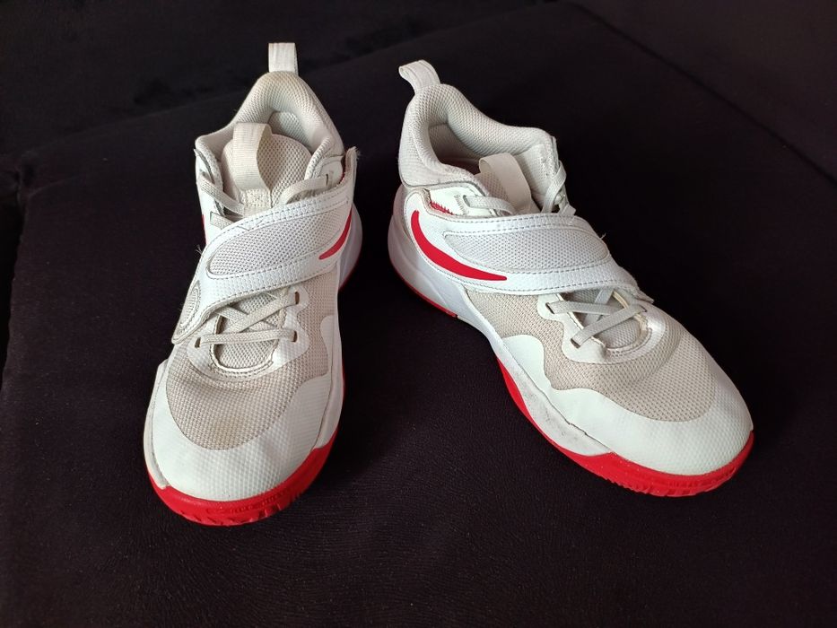 Обувки Nike  TEAM HUSTLE D 11