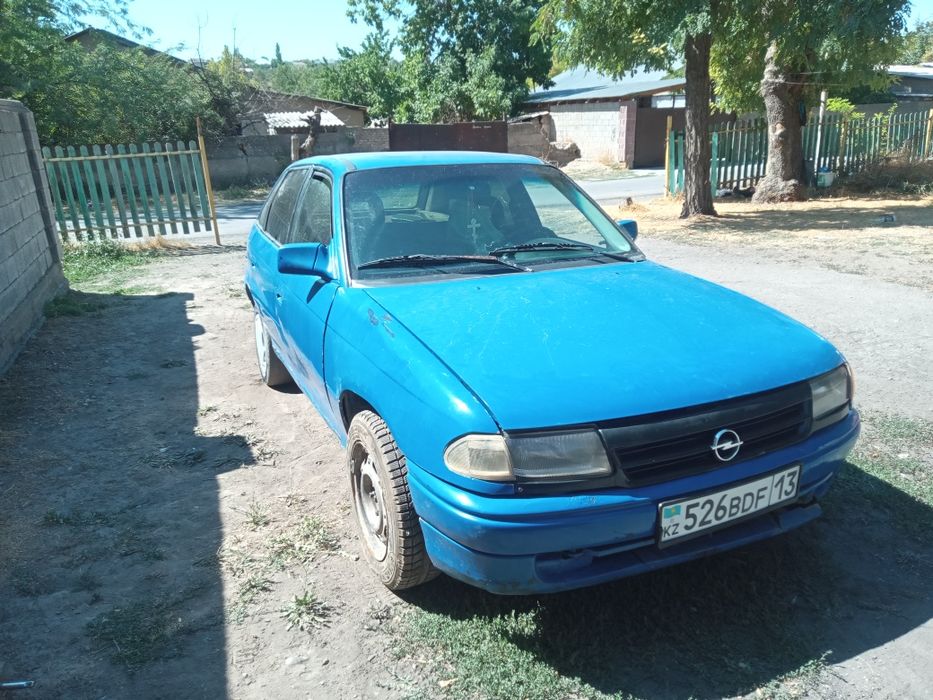 Срочно продам Опель астра