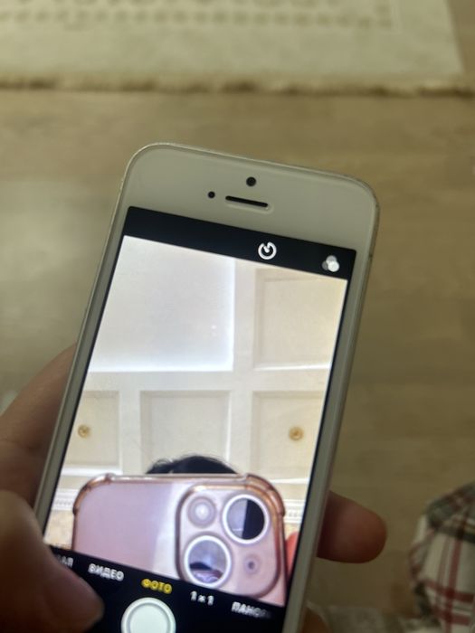 продам айфон 5.