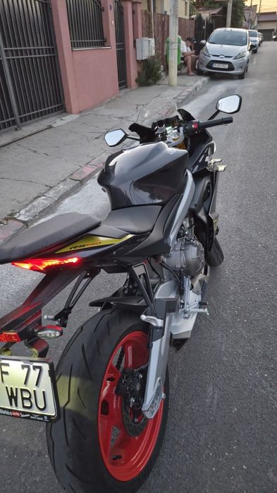 Aprilia RS 660 E5 Venom Yellow