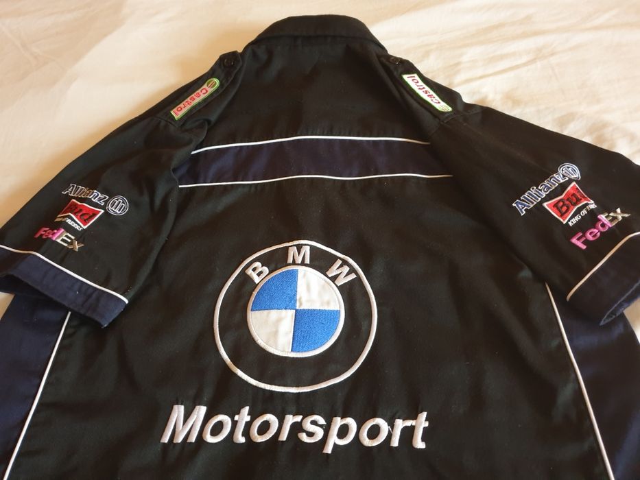 Camasa  de  barbati   -   120 lei.