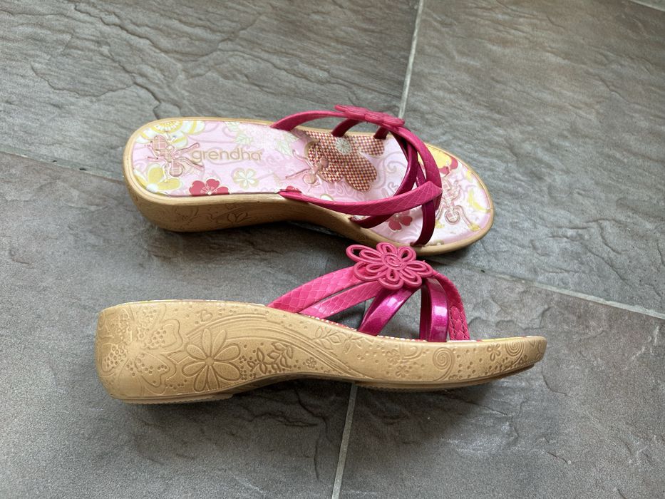 Детски чехли за момиче