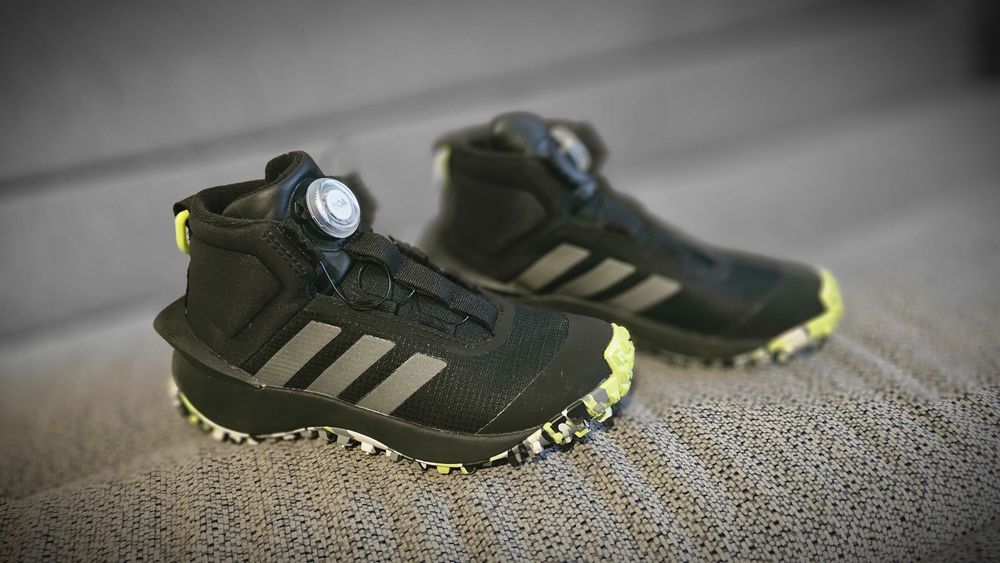 Adidasi copii Traxion