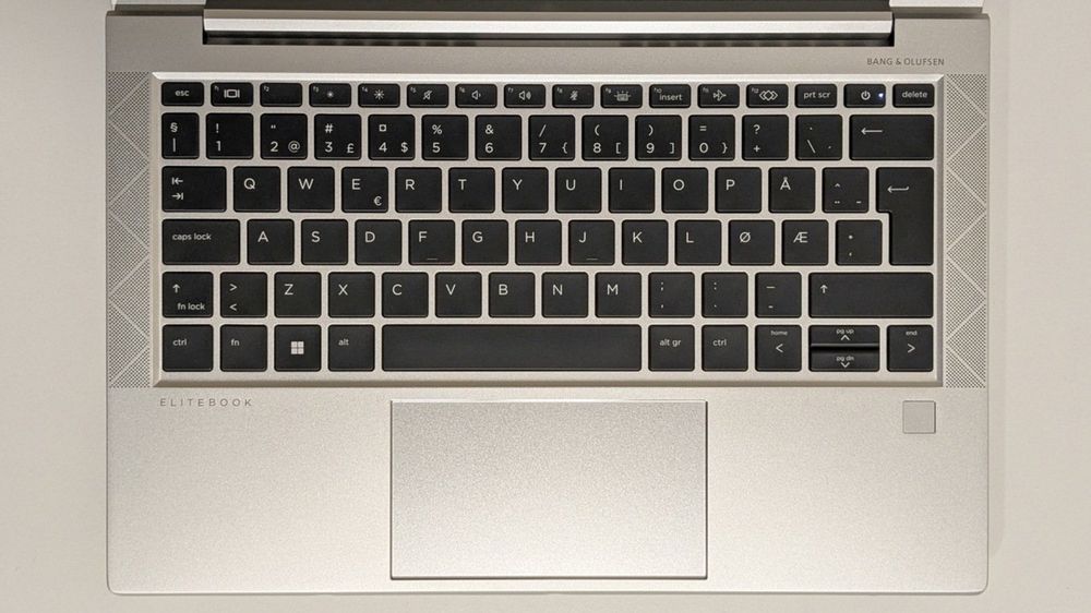 HP EliteBook 835 G8 13.3" 1920x1080 Ryzen 3 5400U 16 RAM 256GB SSD | модел 2022 г.