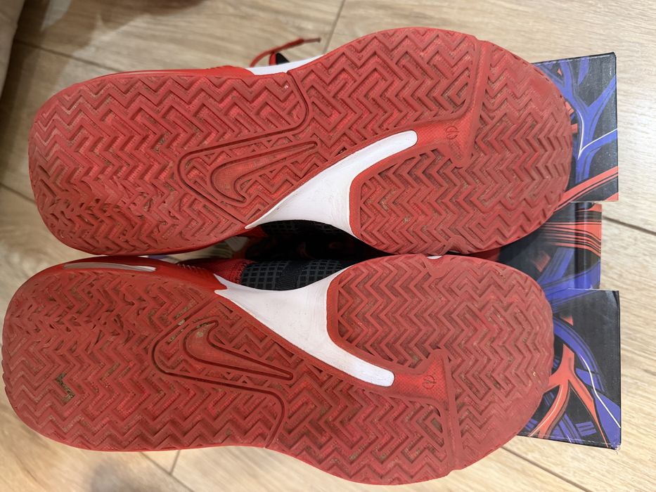 Lebron Nike Witness 7