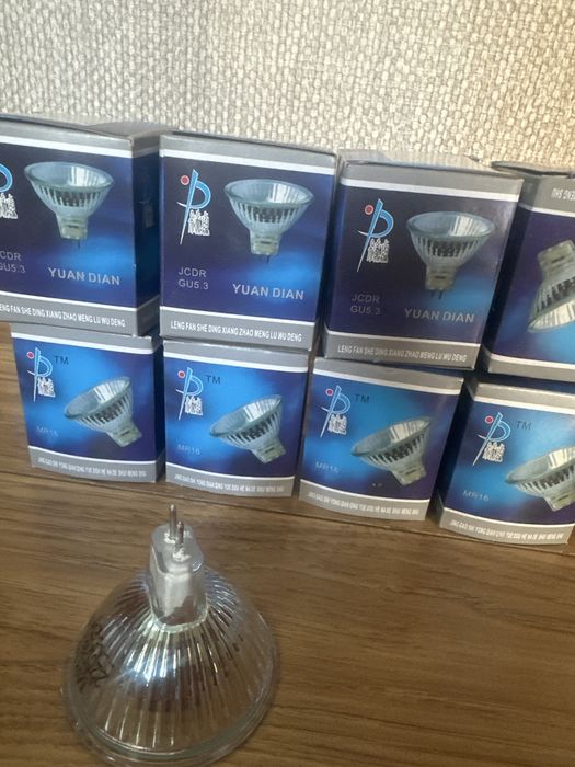 Лампа потолочная