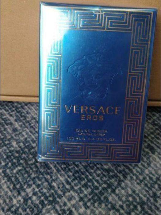 Set ochelari de soare Versace Blue.