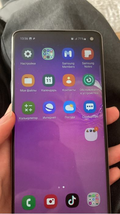 Обменяю Samsung s10 на 128гб с коробкой