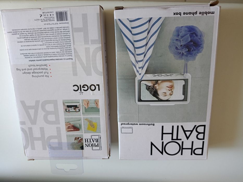 Vând suport baie, bucătărie pentru telefon până la 7",cu protecție apă