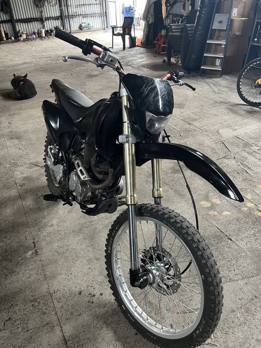 Продам эндуро 250