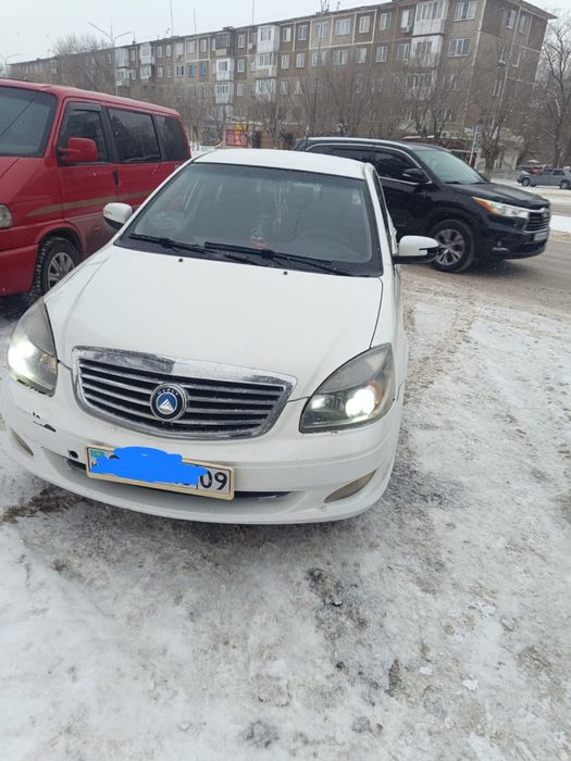 Срочно Продам машина Gelly SC7