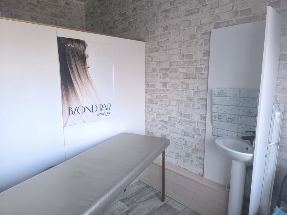 Сдается в аренду кушетка