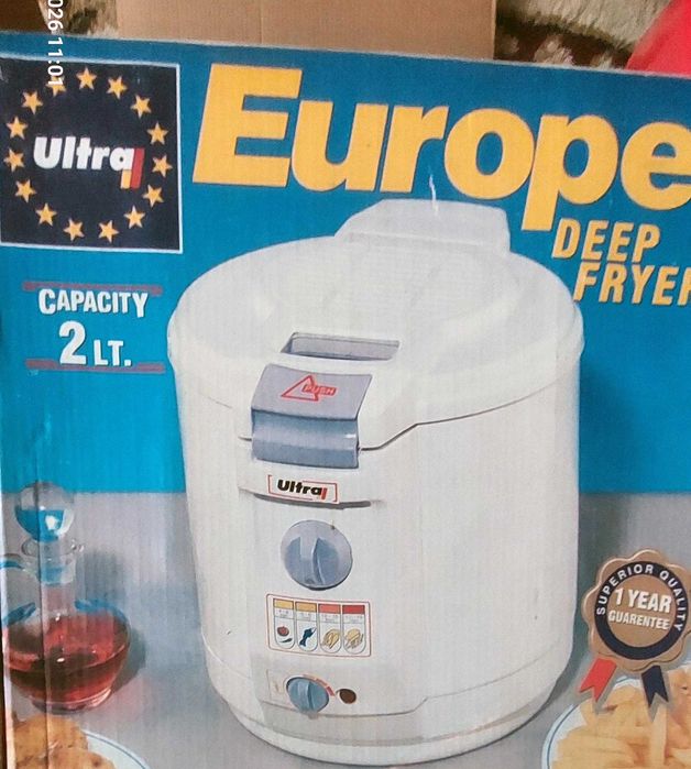 Vând fripteuză cu ulei