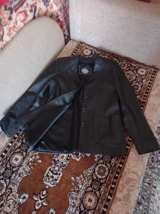 Пиджак женский. Коженная