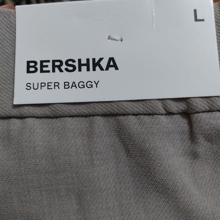 Pantaloni  largi Bershka