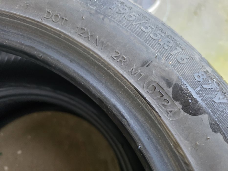 195 55 r16  2seturi vara PIRELLI si MOMO