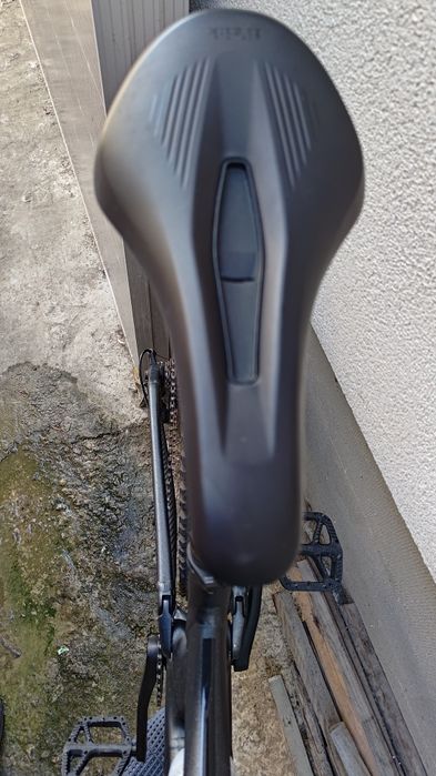 Професионална седалка за велосипед Fizik Vento Argo X1