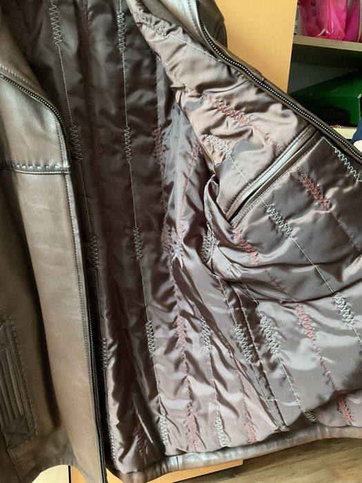 Geacă din piele maro