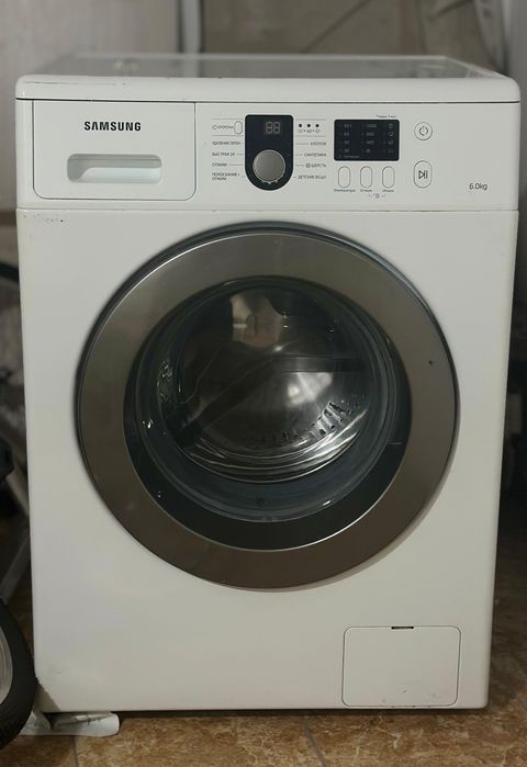 Продам стиральную машину