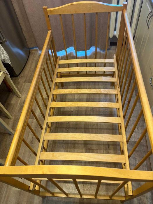 Продам детскую кровать