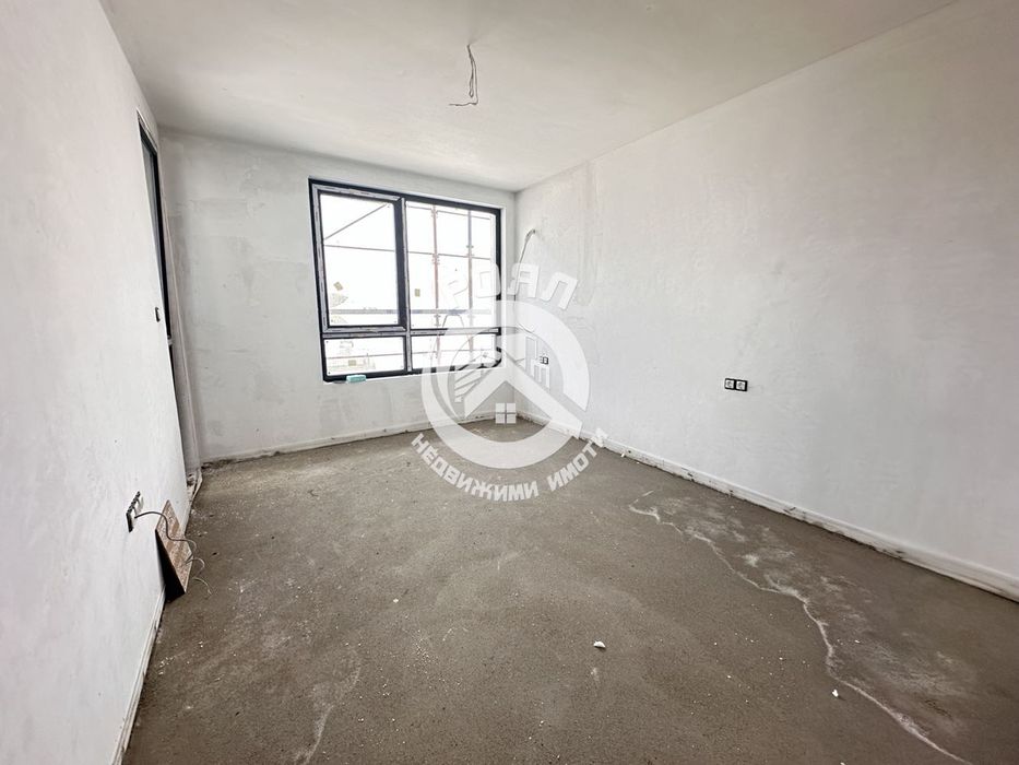 Продава се Двустаен апартамент в Пловдив, Христо Смирненски - 77 кв.м за 1150 €/кв.м - Снимка #2