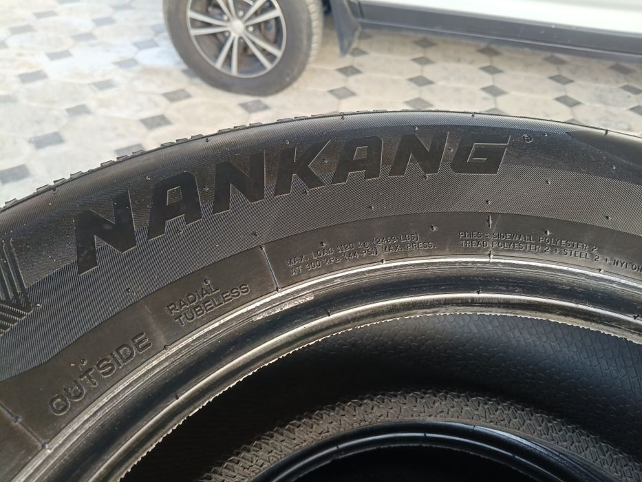 Зимние шины265_65_17