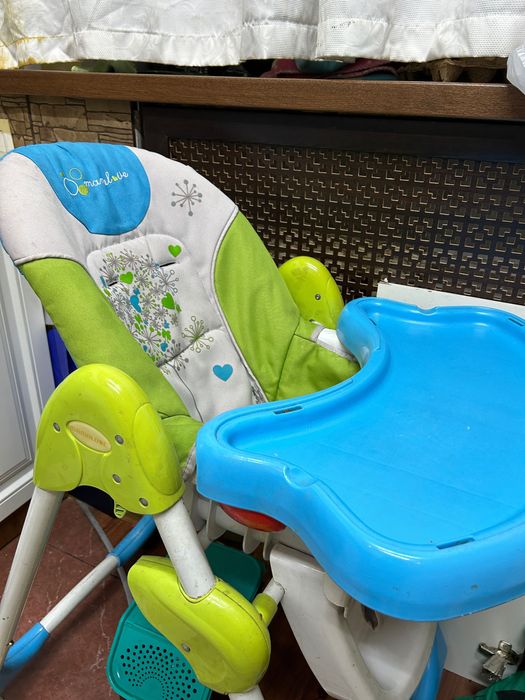 Продам детский столик