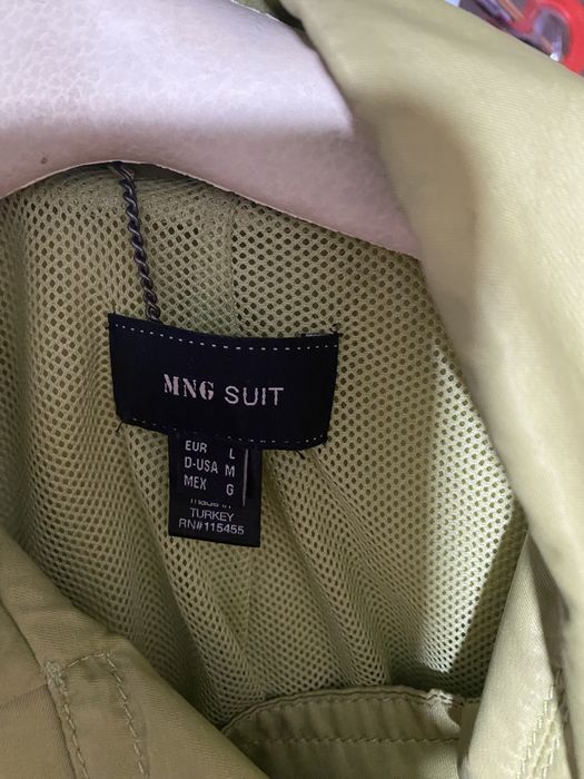 Продается плащ от Mango размер L