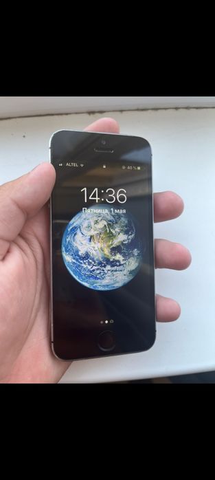 Айфон 5s продаеться