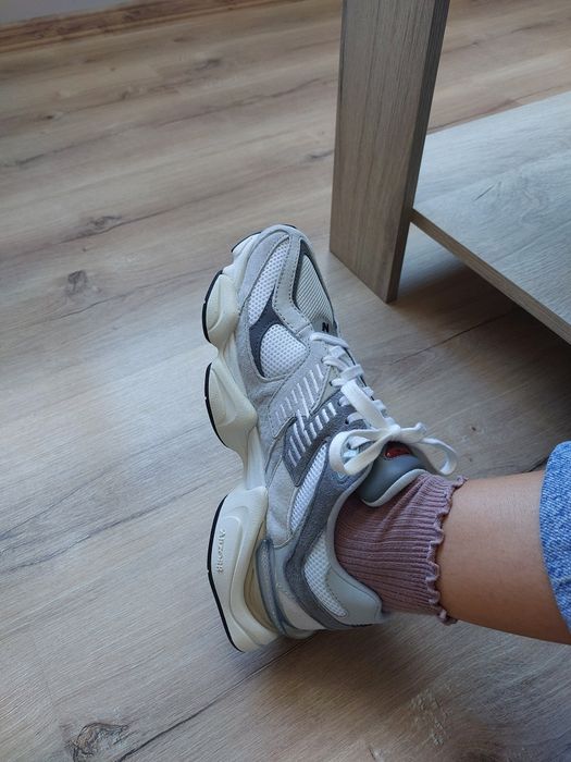 Оригинални New Balance 9060