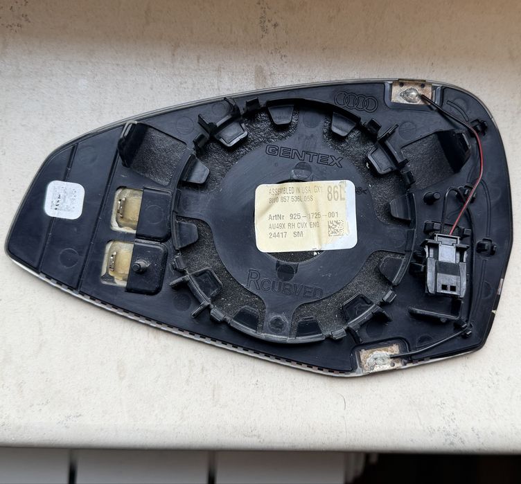 Огледало дясно  за Audi A4 B9 2016+