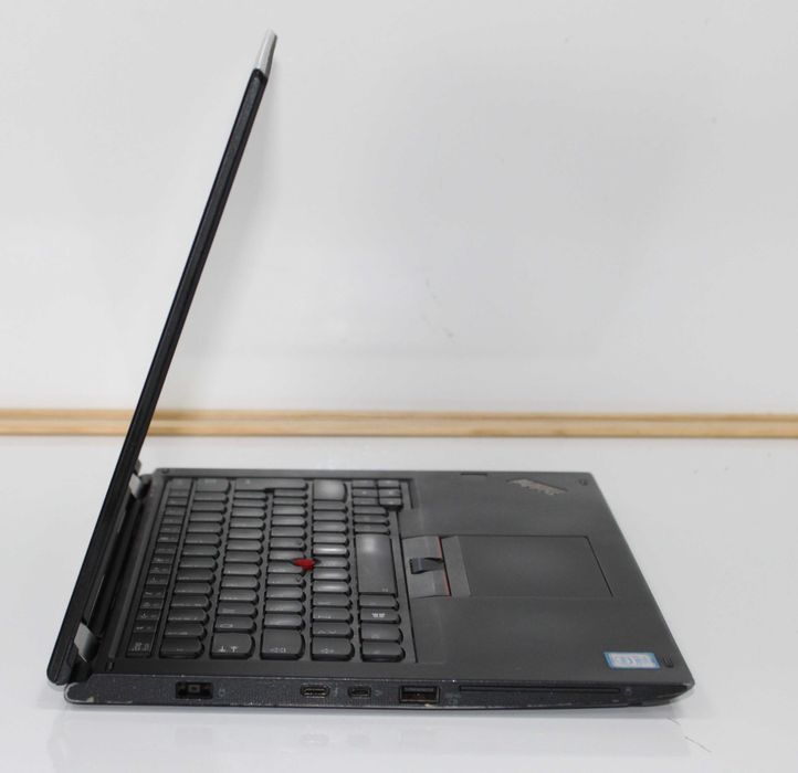Лаптоп Lenovo ThinkPad Yoga 370 Touchscreen I5/8GB/128 SSD