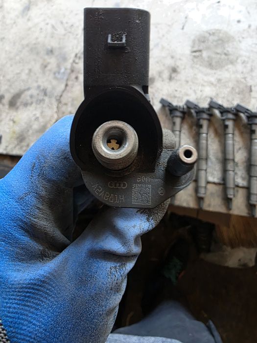 Дюзи за Ауди а4/а5/a6/q5 3.0tdi 239 к.с. AUDI a4/a5/a6/q5 3.0 тди