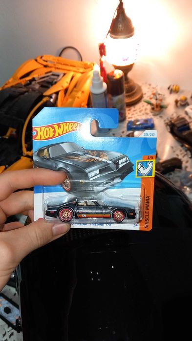 Hot wheels macheta Pontiac Firbird T/A STH 2024