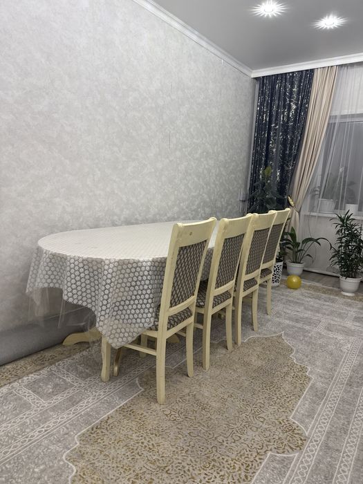 Продам стол со стульями