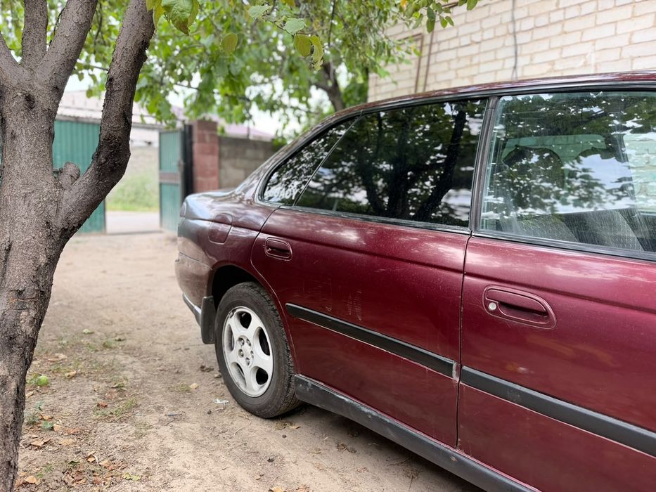 Subaru Legacy седан