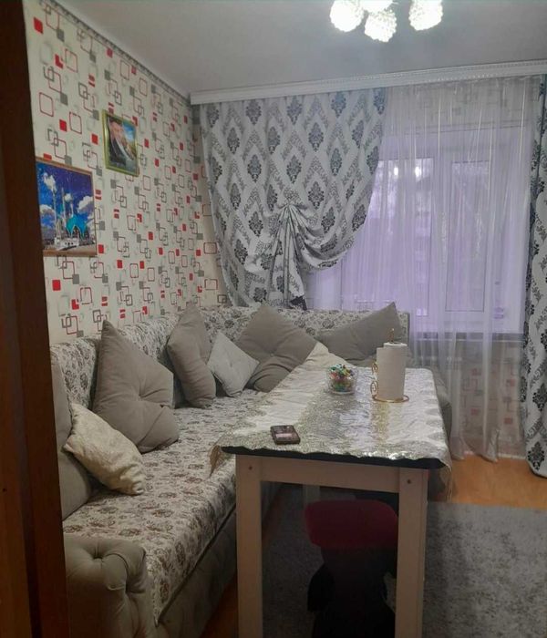 Продам квартиру 3 микрорайон