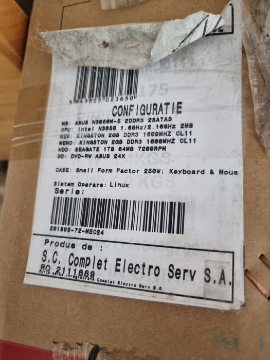 Vând unitate PC nefolosit