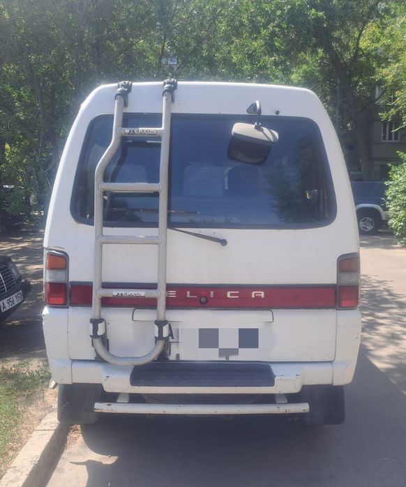 Продам Mitsudishi Delica