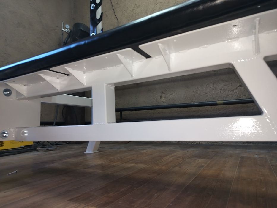 Скамья для жима лёжа, тренажер