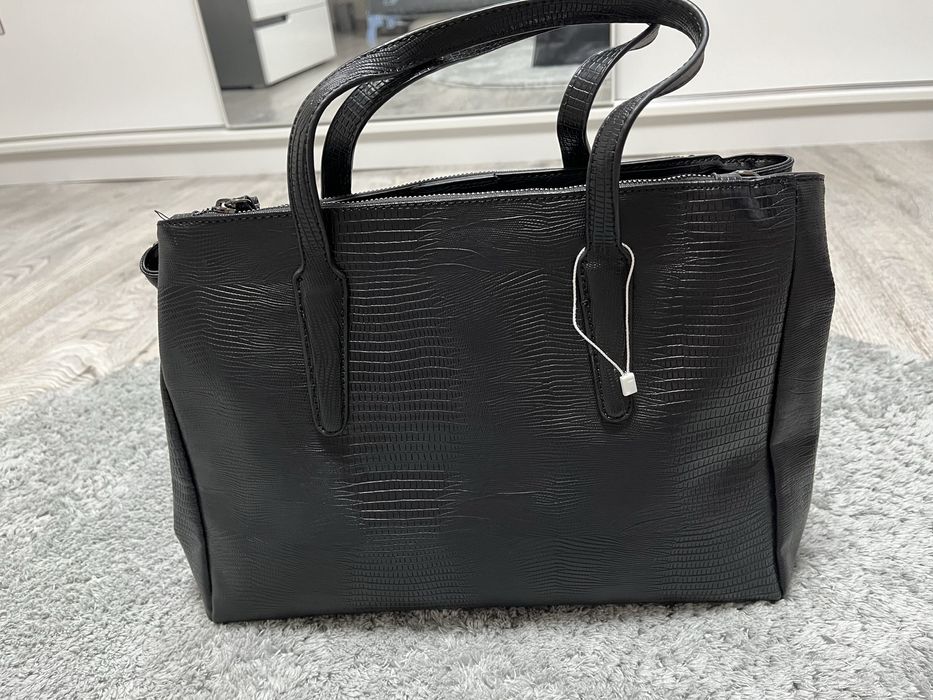 Дамска чанта