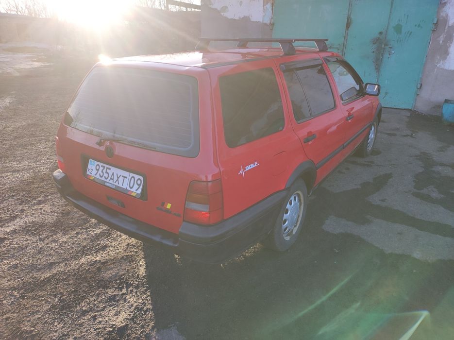 Продам гольф 3 1993г